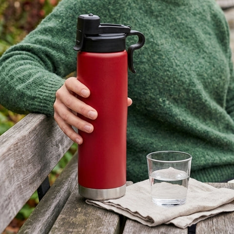 500ml Stainless Steel Walking Anywhere Vacuum Bottle Red