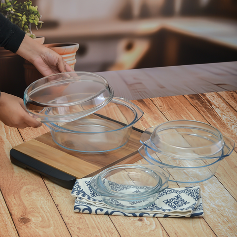 1.5 Litre Round Glass Casserole With Lid