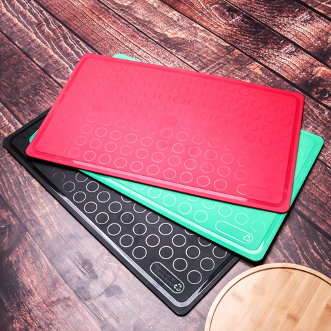 Black Professional Cutting Board